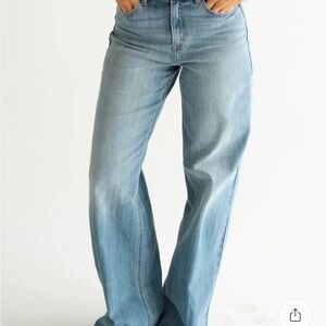 Carly Jean Los Angeles Holland Jeans